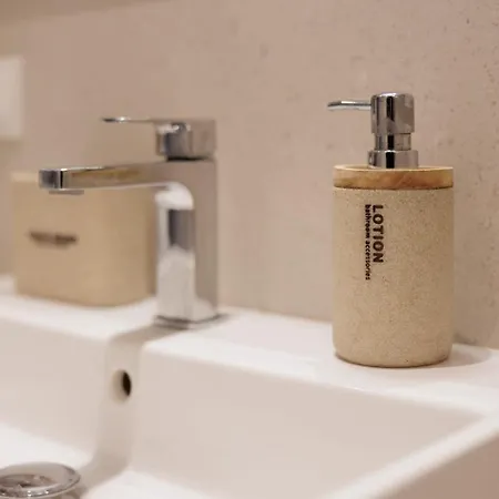 Daphne * Benitses (Corfu)