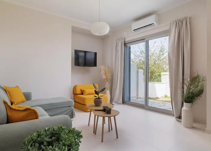 Daphne Holiday home *